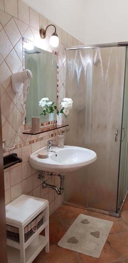 Residenza Villa I Nidi Santa Caterina  Luaran gambar